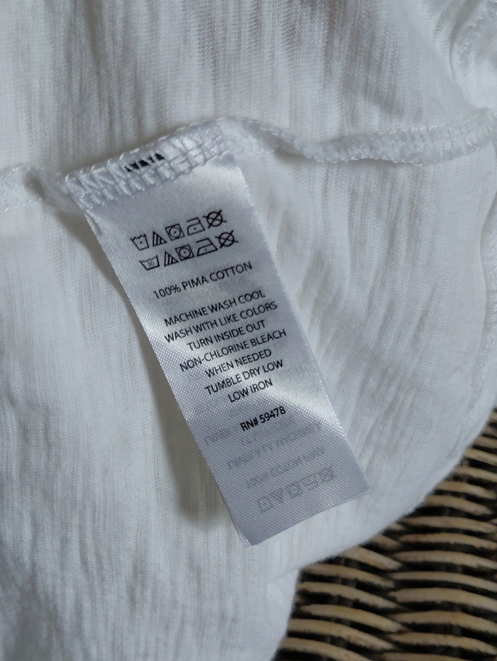 Christian Siriano White Short-Sleeve Pocket Tee - Picture 6 of 10
